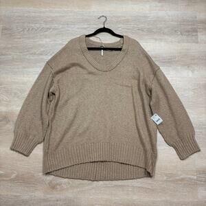 NWT Free People Brookside Scoop Neck Pullover Sweater Women’s L Color Tan